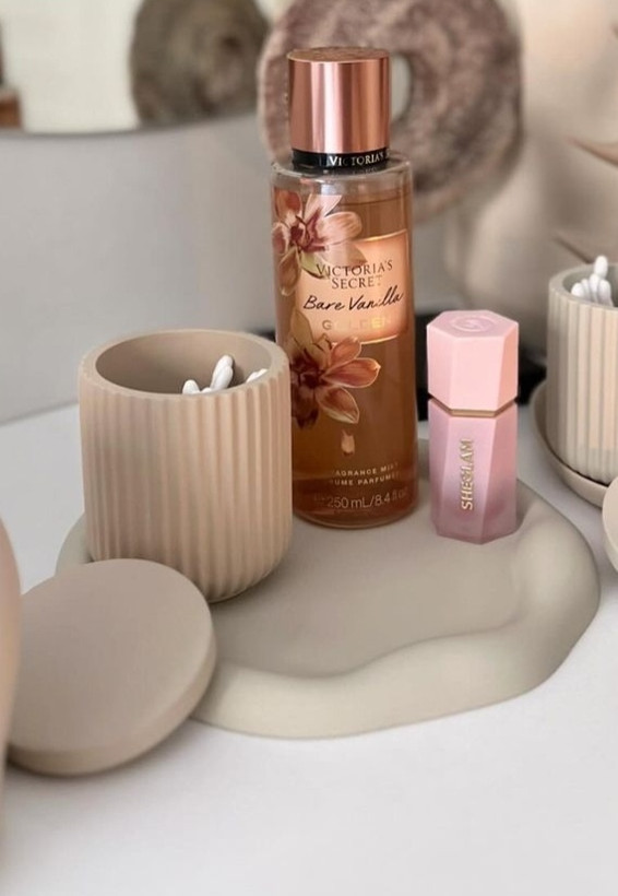 سینی رومیزی نظم دهنده طرح دفرمه گرد و بیضی کد476