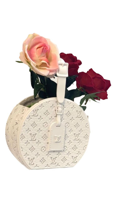 گلدان رومیزی دکوراتیو طرح کیف لویی ویتون کد728
