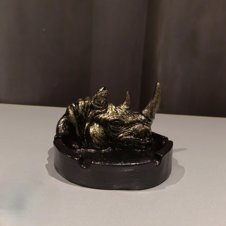 #گلدان#مجسمه #باکس_دستمال #دیوارکوب #دکوری #ویترین_مغازه#دکوری_خاص#مینیمال#مجسمه_دیواری #مجسمه_رومیزی#مجسمه_مناسب_کنسول#ترمیم_مجسمه#نماد 1040#مار#کبری