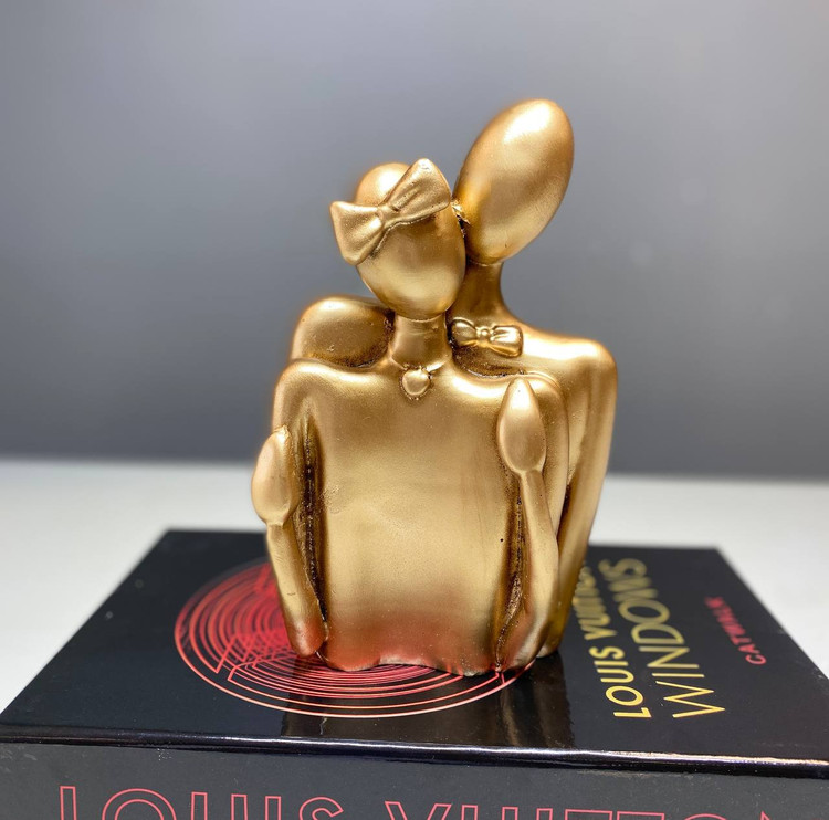 مجسمه رومیزی