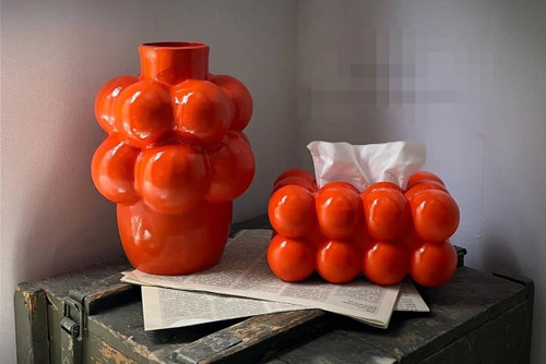 گلدان و باکس دستمال کاغذی