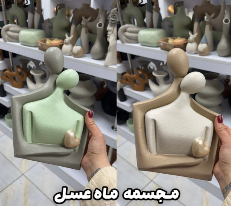 مجسمه ماه عسل