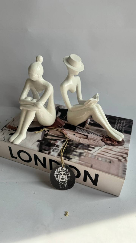 هولدر کتاب رومیزی