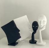 هولدر و مجسمه رومیزی