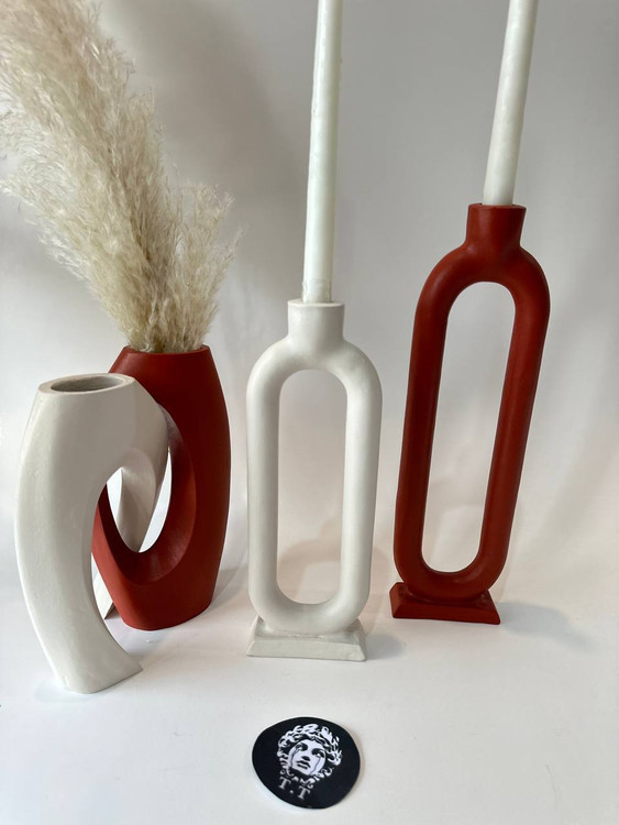 گلدان و مجسمه