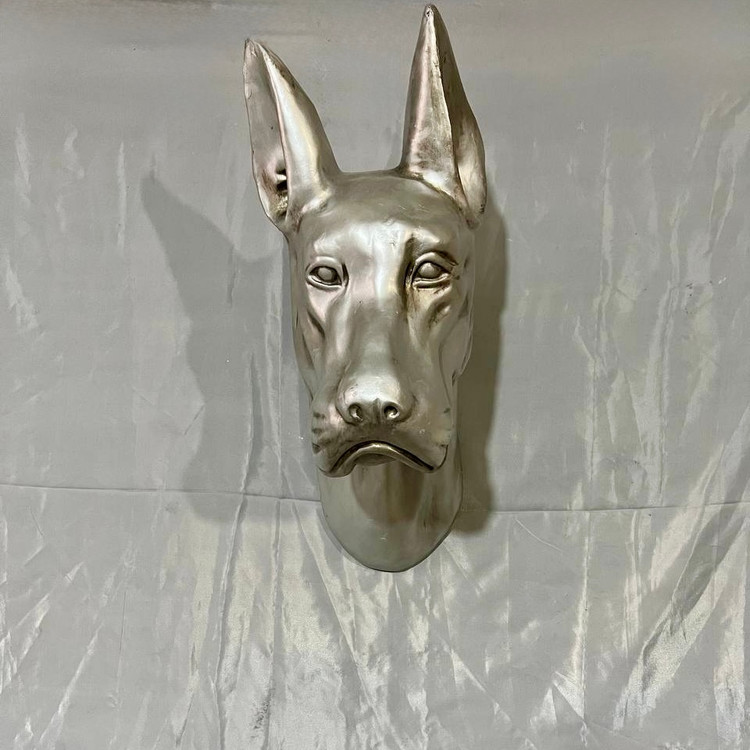مجسمه سگ دیوارکوب دوبرمن