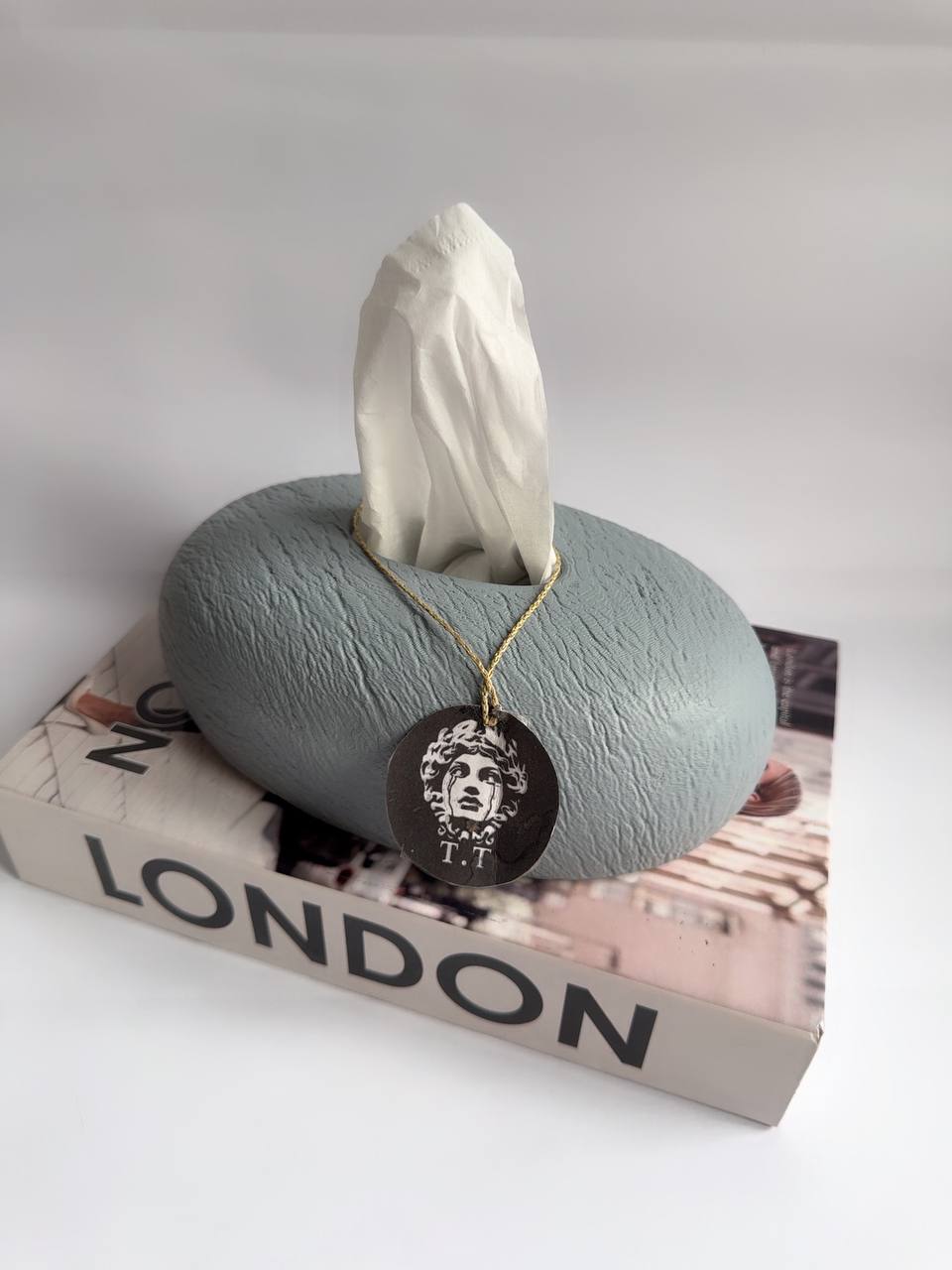 جادستمال کاغذی رومیزی