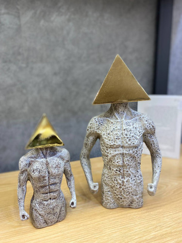 مجسمه رومیزی