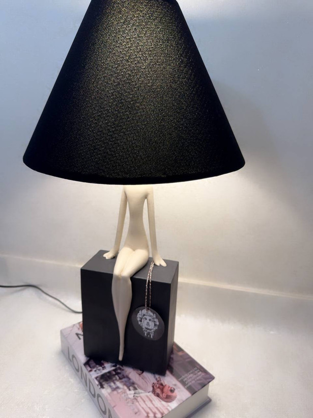 آباژور رومیزی