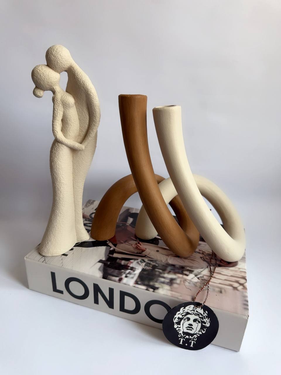 مجسمه رومیزی