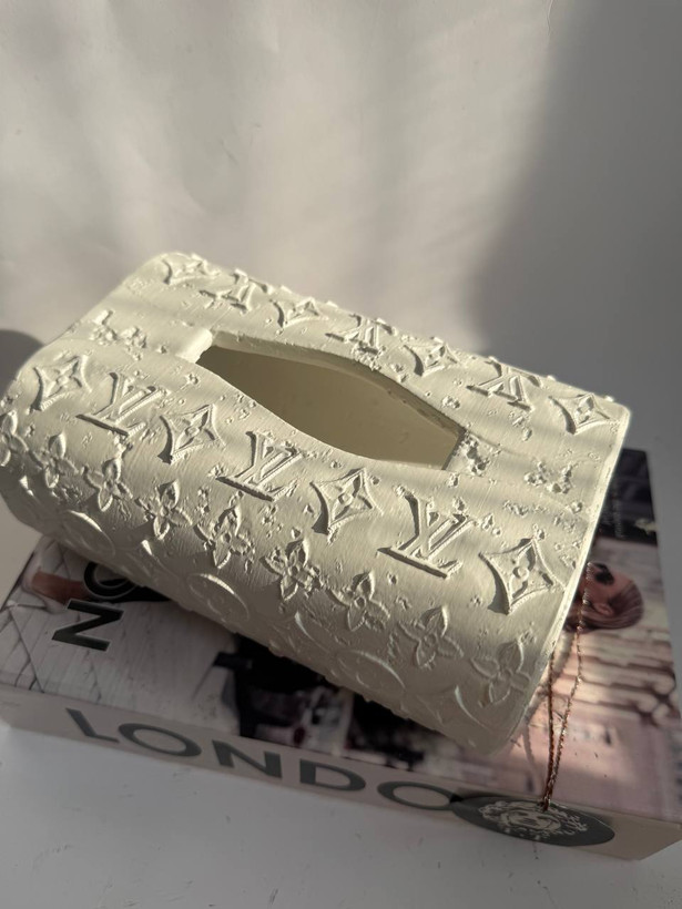 جادستمال کاغذی رومیزی مدل لویی ویتون کد680