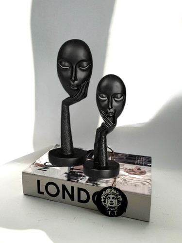 مجسمه رومیزی