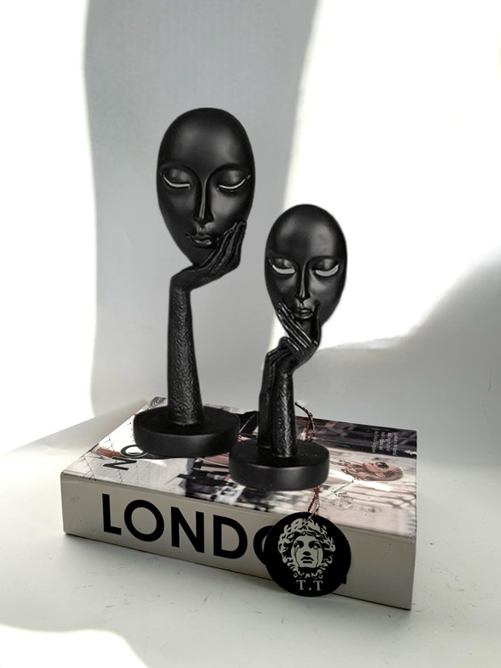 مجسمه رومیزی