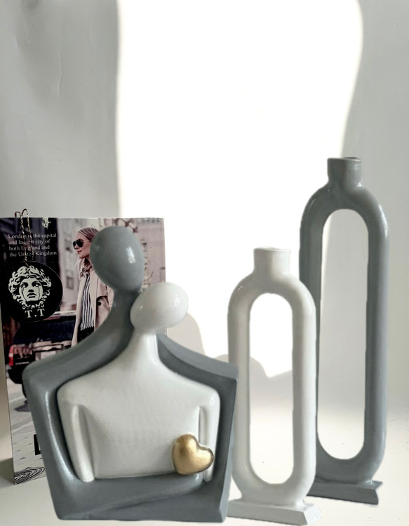 مجسمه دکوراتیو