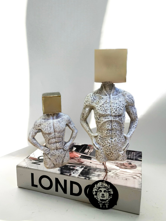 مجسمه رومیزی