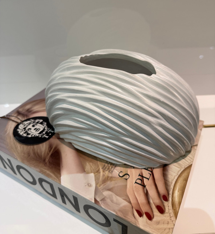 جادستمال کاغذی رومیزی طرح شیاردار کد726