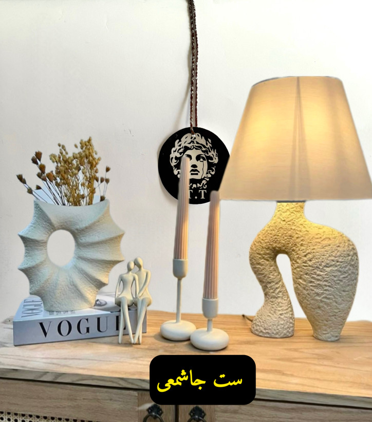 آباژور رومیزی مدل دفرمه تکسچر و گلدان رومیزی مدل صدف و مجسمه لبه میز زوج عاشق و ست جاشمعی مدل مینیمال کد۲۹۴۰