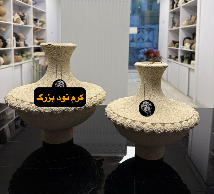 گلدان دکوراتیو رومیزی مدل پایه دار دور توپی کد20477