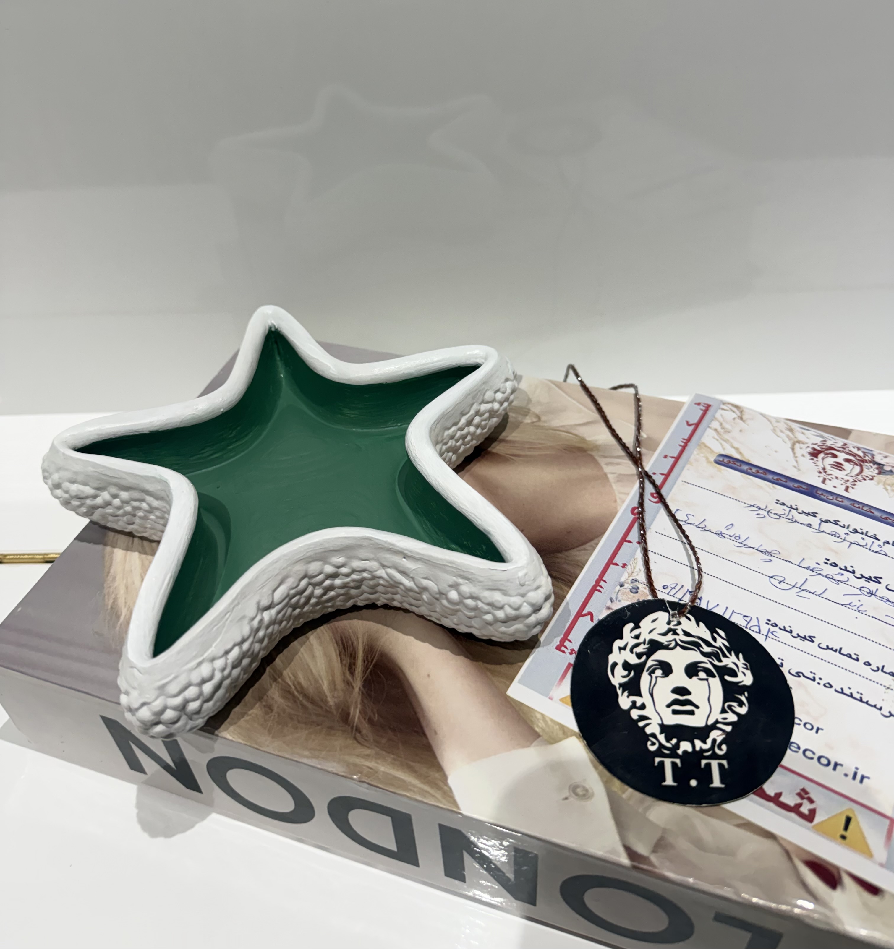 عکس خرید مشتری عزیز از اصفهان (جاشمعی ستاره)