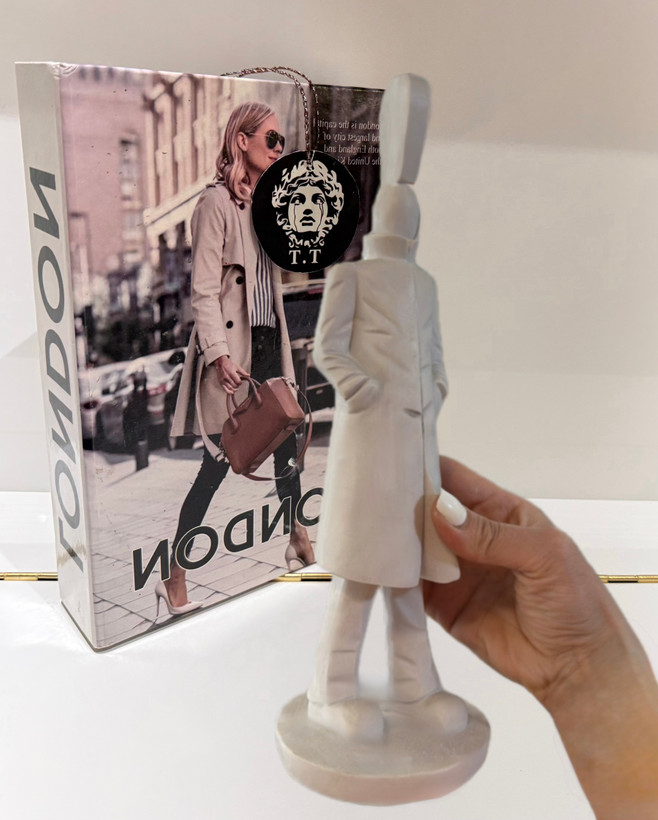 مجسمه دکوری رومیزی مدل آقای تعجب! کد4457