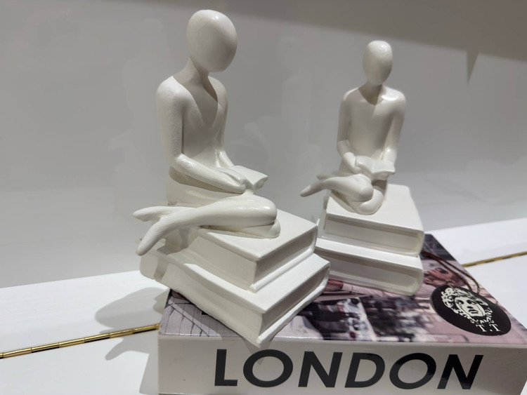 هولدر کتاب رومیزی طرح استیودنت کد468٢